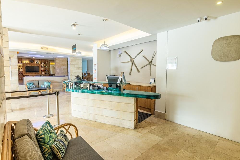Ghl Relax Hotel Costa Azul Санта Марта Екстериор снимка