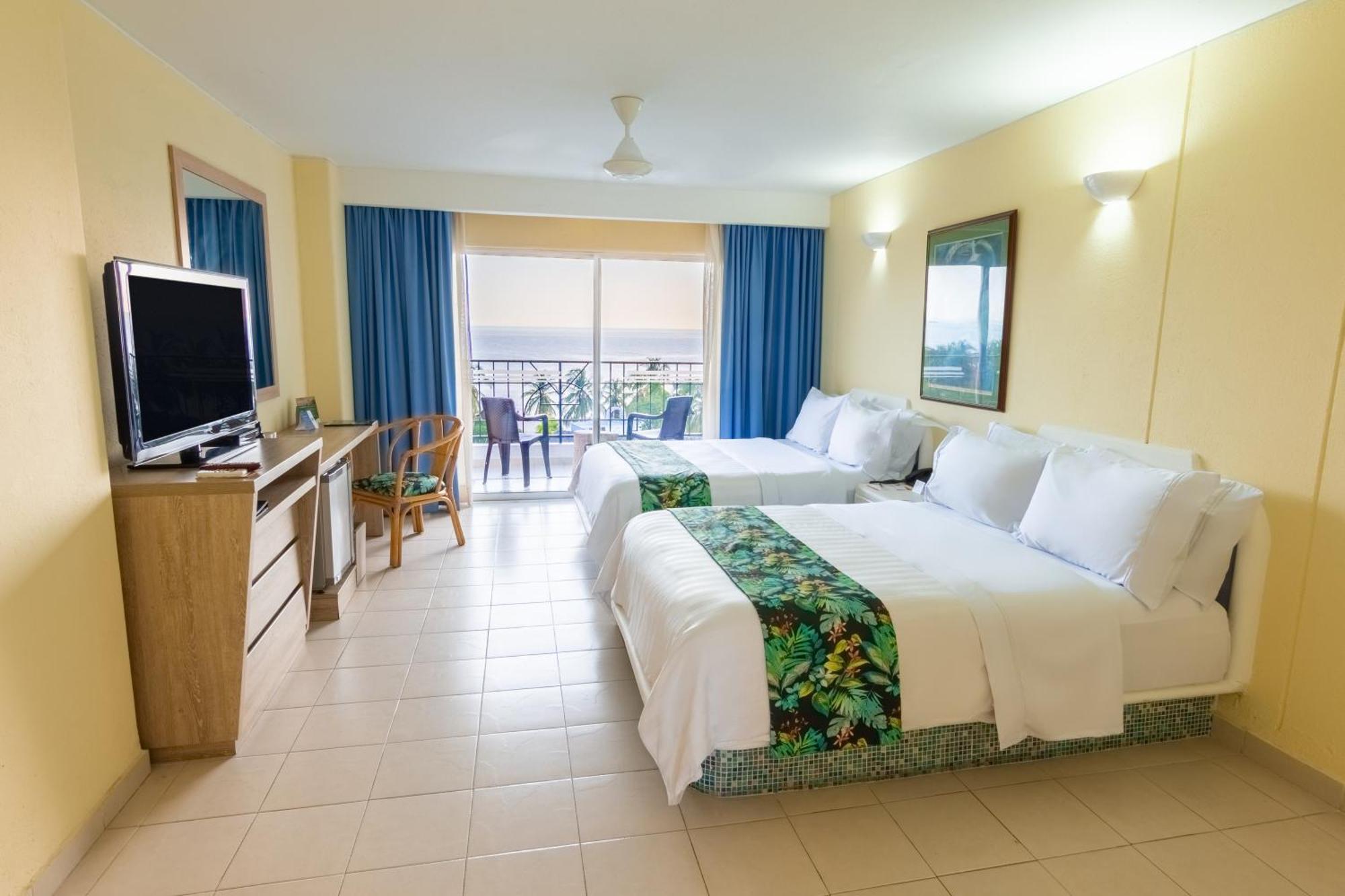 Ghl Relax Hotel Costa Azul Санта Марта Екстериор снимка